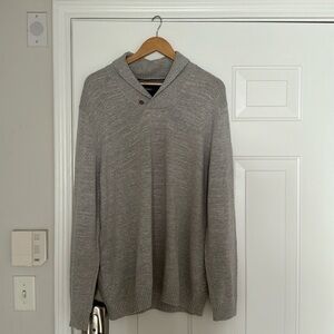 Johnny-O Men’s pullover sweater